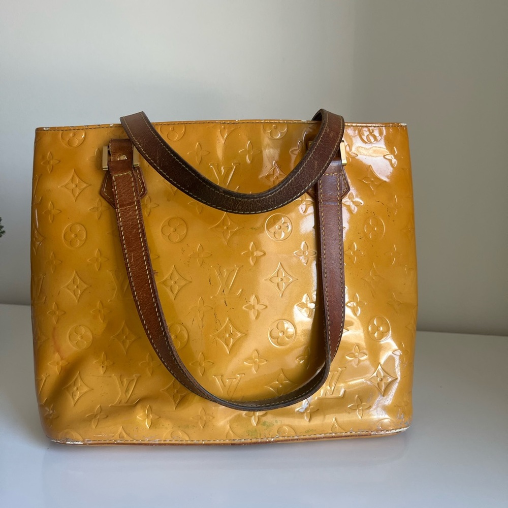 AUTHENTIC Louis Vuitton Vintage Vernis Houston tote .